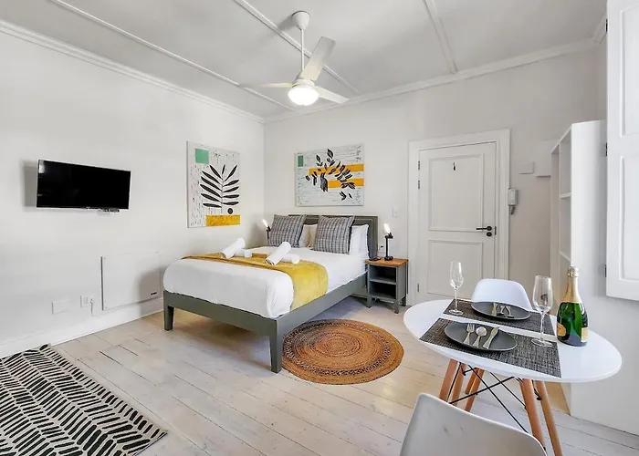 Classy And Newly Renovated Studio In Observatory