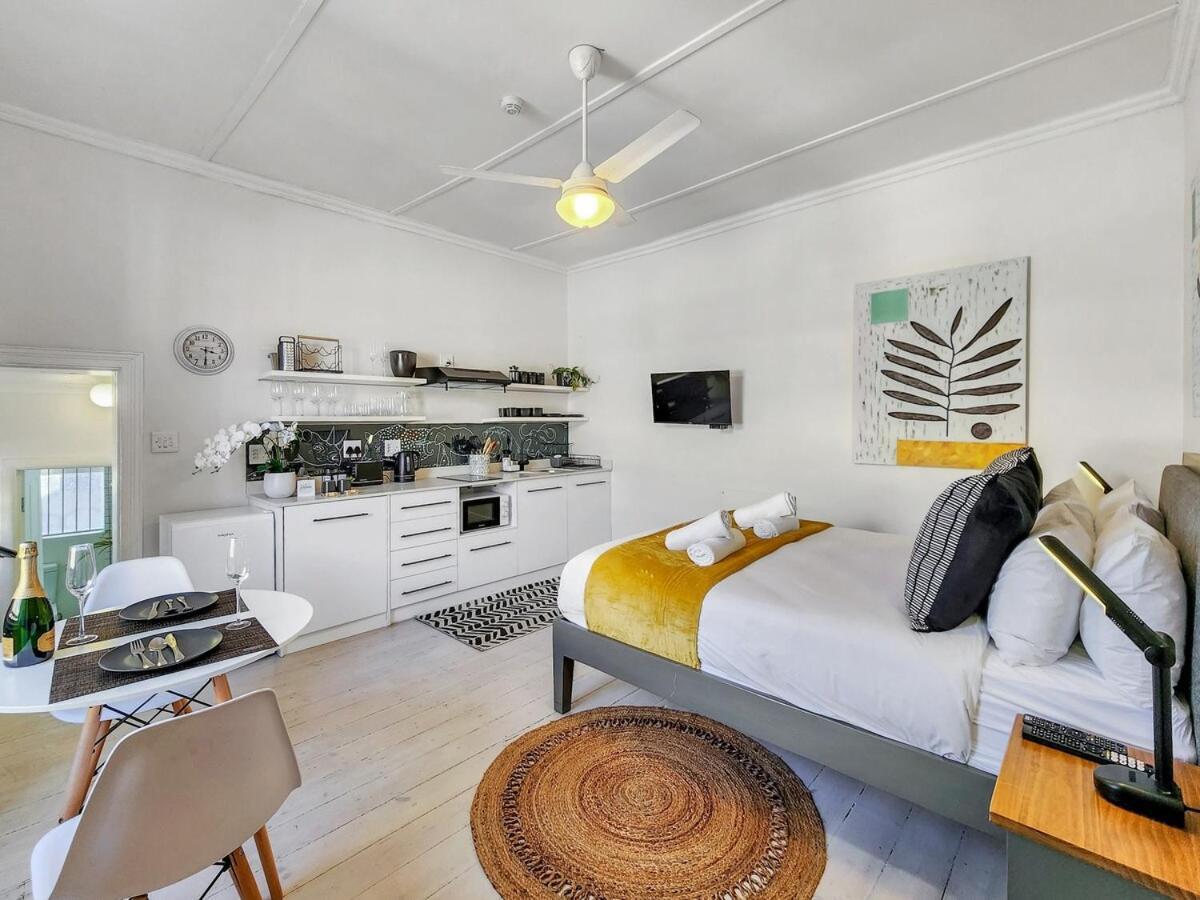Classy And Newly Renovated In Observatory *